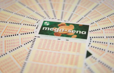 Imagem da notícia Mega-Sena sorteia prêmio de R$ 100 milhões nesta quinta-feira
